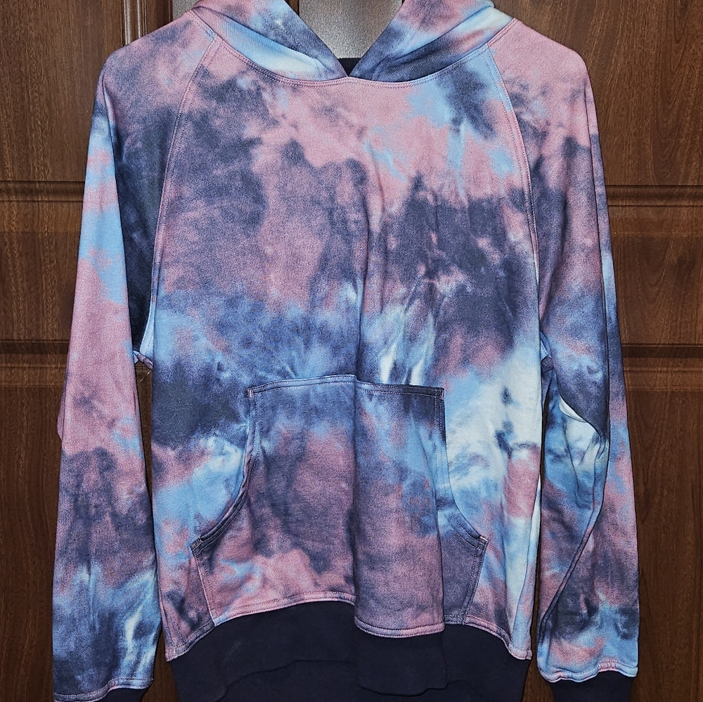 G4Free tie-dyed hoodie with pocket